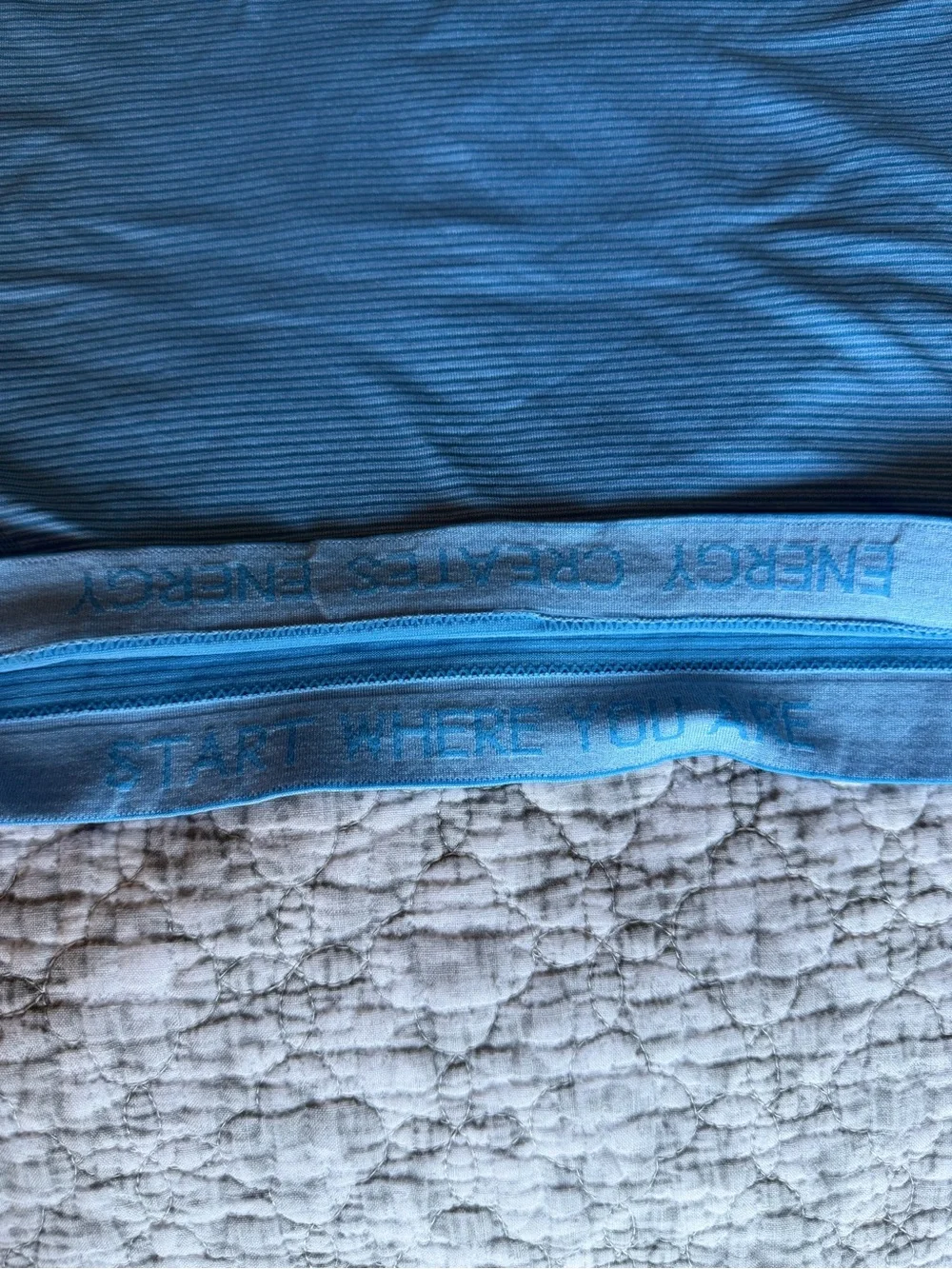 Lululemon Swiftly Tech Waist Length (Size 2) Stripe Ocean Wave/White